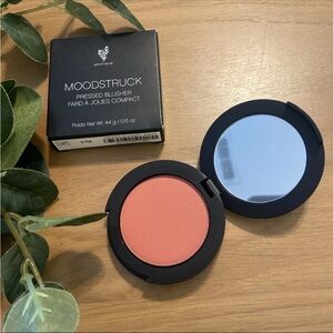 Younique Moodstruck Pressed Blusher - Sweet